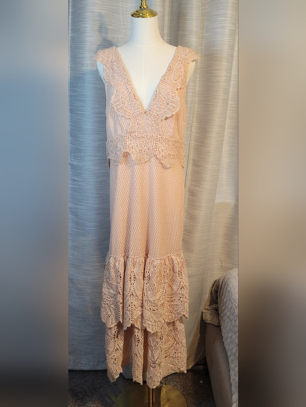 Miss Selfridge Blush Lace Detail Maxi